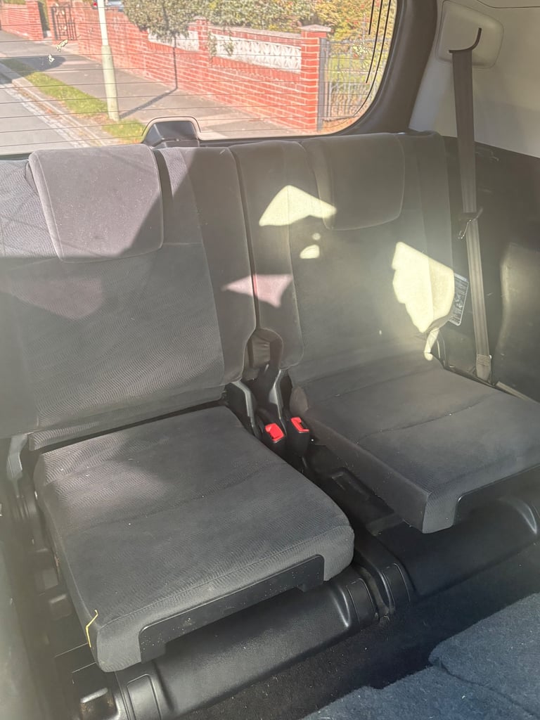 2018 Toyota Land Cruiser 2.8d Active 7 Seat Auto 78K FSH 1 owner