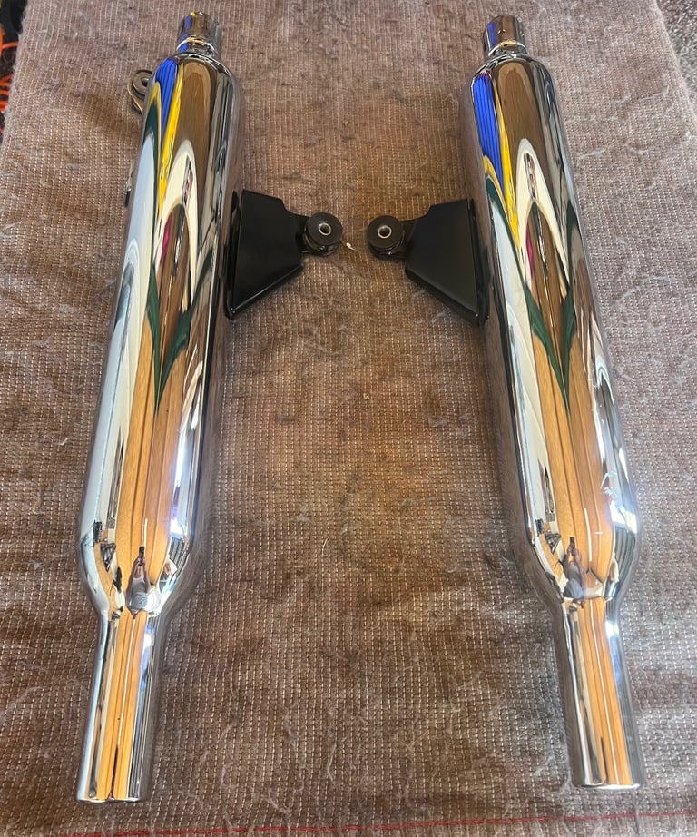 Triumph Bonneville T120 Exhaust Muffler s