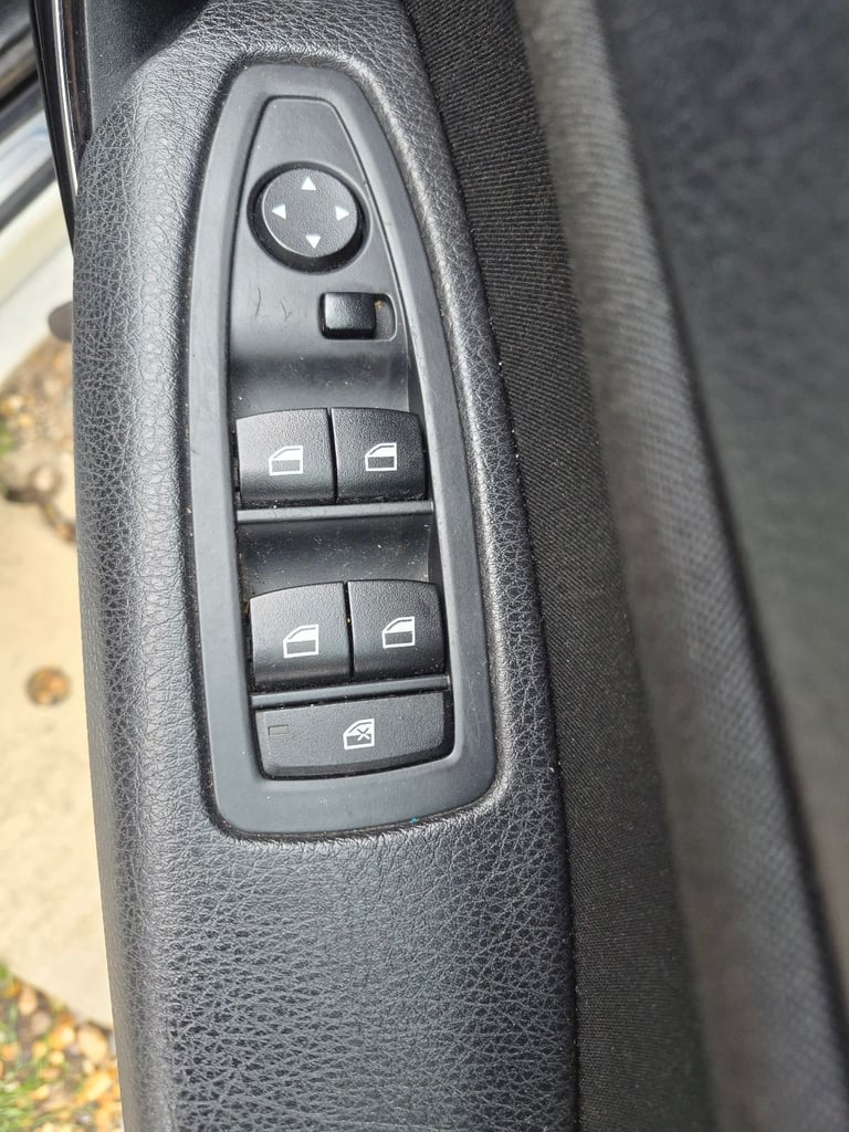 BMW 1 SERIES Automatic 