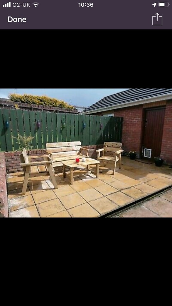 Garden furniture to enhance your garden 