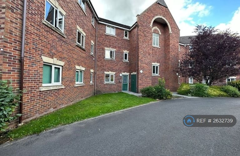 image for 2 bedroom flat in Lever Close, Blackburn, BB2 (2 bed) (#2632739)