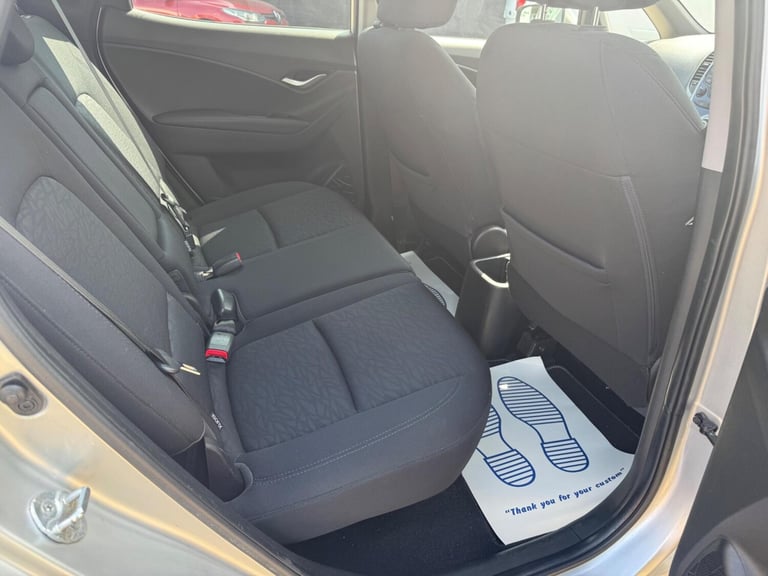 2012 Hyundai Ix20 1.6 Style Auto Euro 5 5dr MPV Petrol Automatic