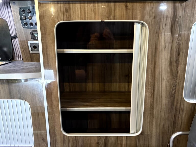 2015 Wellhouse Transit Custom DIESEL Manual