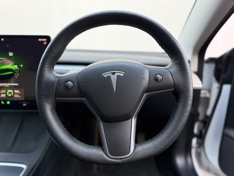 2022 Tesla Model 3 (Dual Motor) Long Range Saloon 4dr Electric Auto 4WDE (346 ps) Saloon Electric...