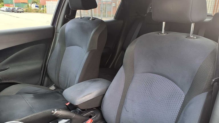  Nissan Juke 1.6 Acenta Premium 5dr Xtronic Hatchback Petrol Automatic