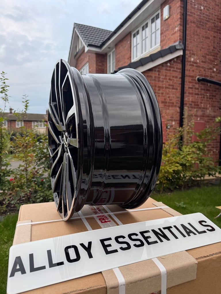 18” Audi RS Style Alloy Wheels in Black Polished Audi A3, A4, A6 etc
