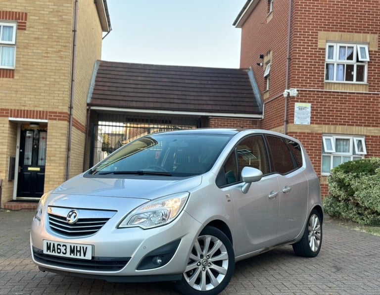 2013 Vauxhall Meriva 1.4i 16V SE 5dr MPV Petrol Manual