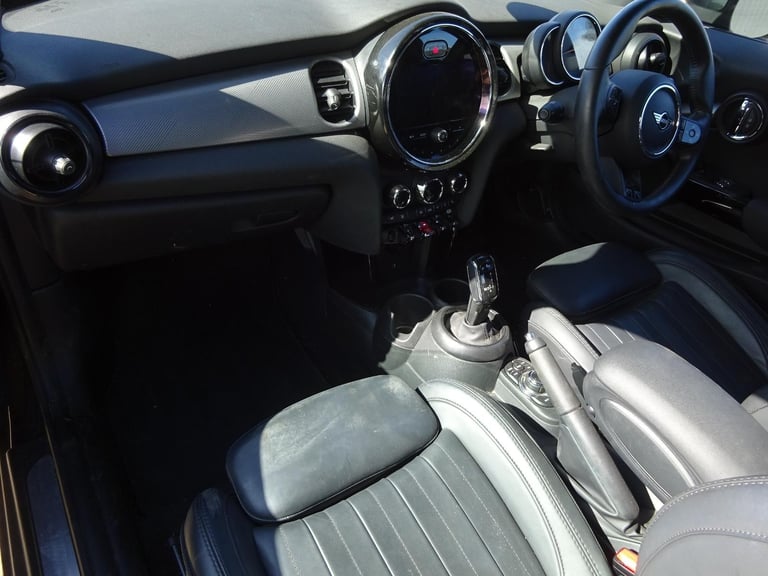 2022 72 REG MINI COOPER EXCLUSIVE AUTO DAMAGED REPAIRABLE SALVAGE