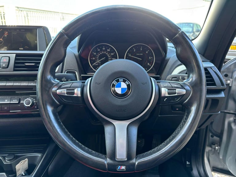 BMW 2 SERIES 2.0 220d M Sport Convertible 2015