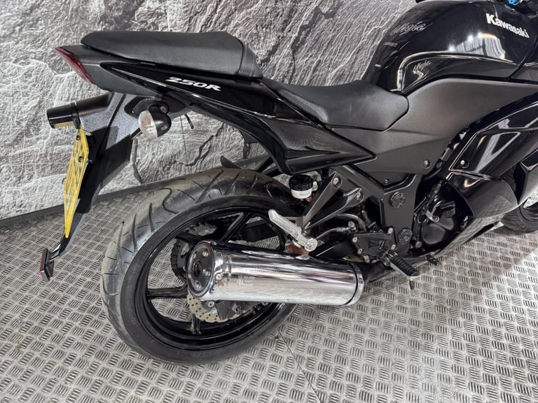 KAWASAKI NINJA 250 2009