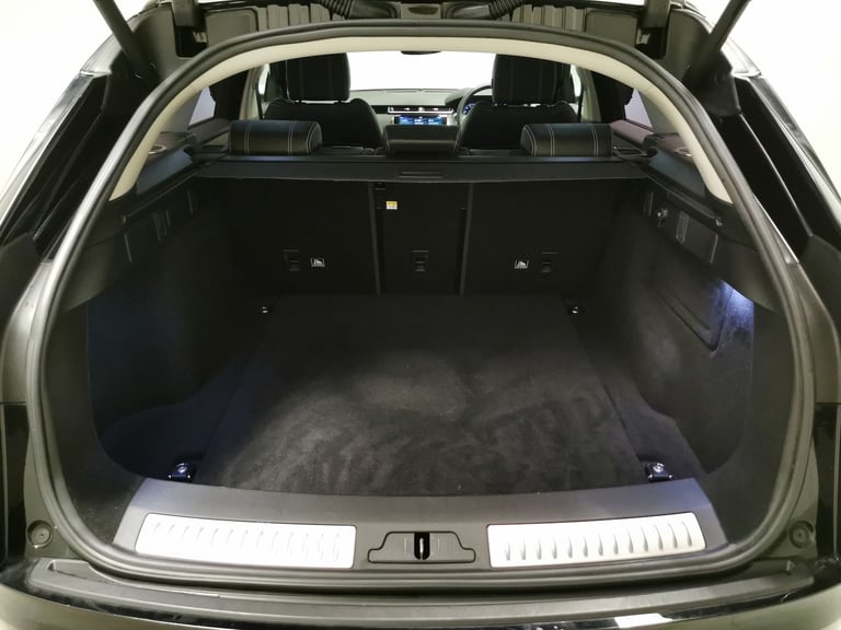 2020 Land Rover Range Rover Velar 2.0 D240 SE SUV 5dr Diesel Auto 4WD Euro 6 (s/s) (240 ps) - REV...