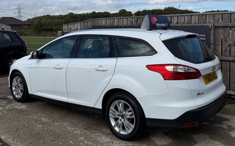 2014 Ford Focus 1.6 TDCi 115 Titanium Navigator 5dr ESTATE Diesel Manual - Image 6