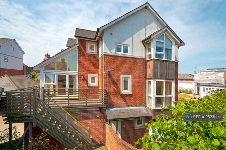 4 bedroom house in Braeburn Way, Kings Hill, West Malling, ME19 (4 bed) (#2523144)