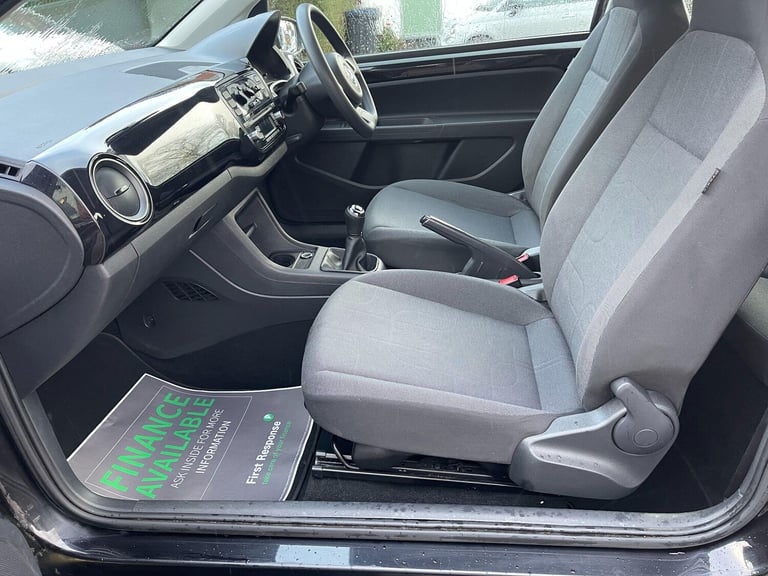 2014 Volkswagen up! 1.0 Move up! Euro 5 3dr HATCHBACK Petrol Manual