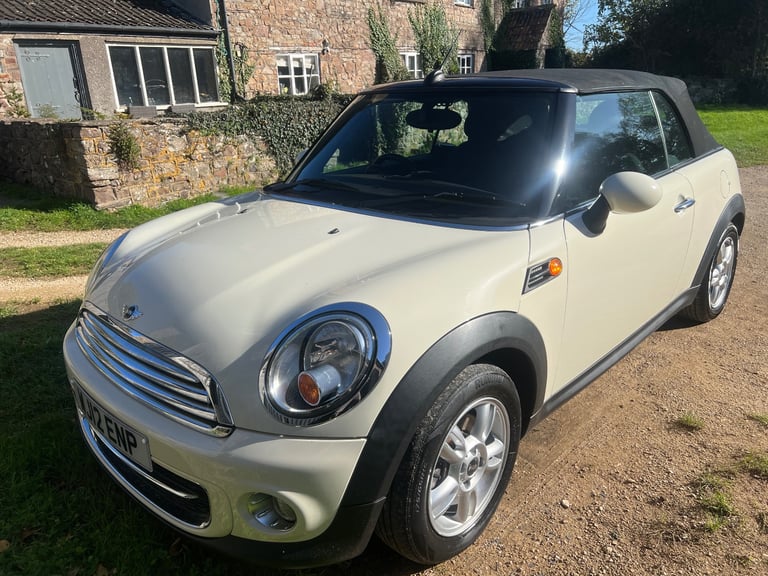 Mini Convertible Cooper Diesel 1.6
