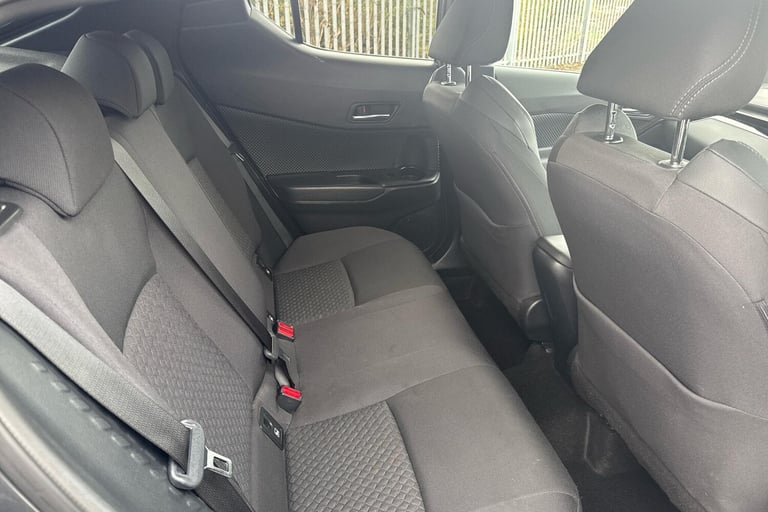 2022 Toyota C-HR 1.8 Hybrid Design 5dr CVT SUV Hybrid Automatic