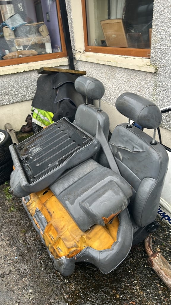 2.0 twincam efi injection Ford sierras for breaking 