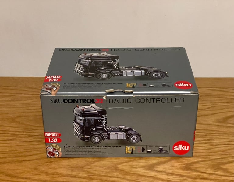 image for Siku Radio Controlled Scania R-Series truck