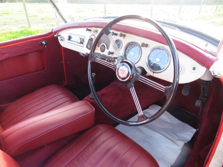 1959 MG MGA ROADSTER Convertible Petrol Manual