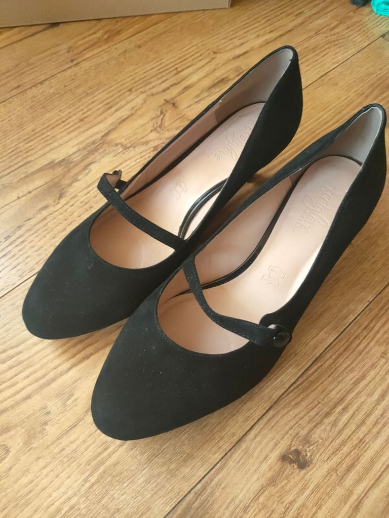 M&S Shoes
