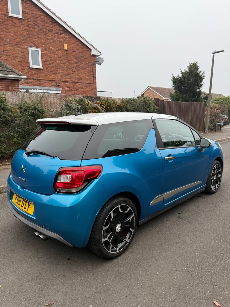 Citroen DS3 1.6 Petrol CRYSTAL BLUE 2011 * 11 Months Mot*