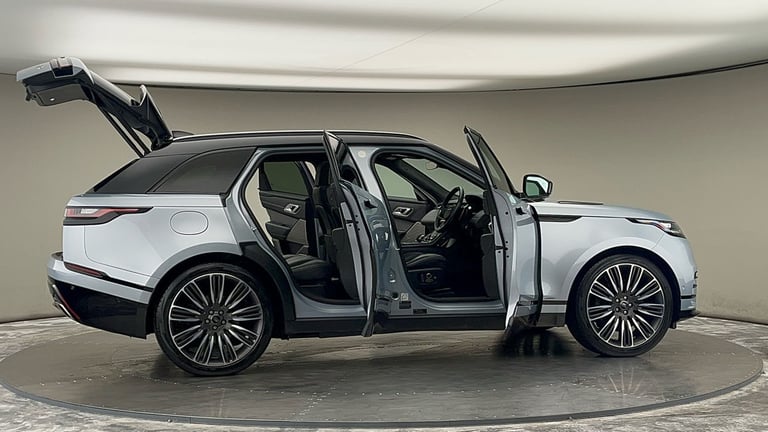 2022 Land Rover Range Rover Velar 3.0 P400 R-Dynamic HSE Auto 4WD Euro 6 (s/s) 5dr SUV Petrol Aut...