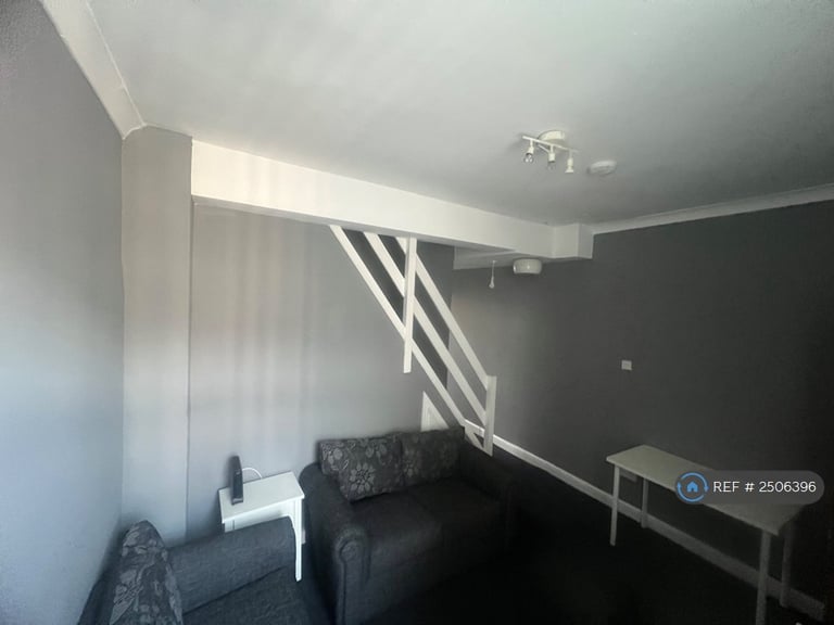 4 bedroom house in Harford Street, Middlesbrough, TS1 (4 bed) (#2506396)