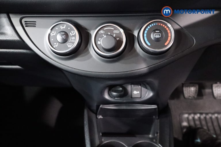 2019 Toyota Yaris 1.5 VVT-i Y20 5dr [Bi-tone] Hatchback Petrol Manual