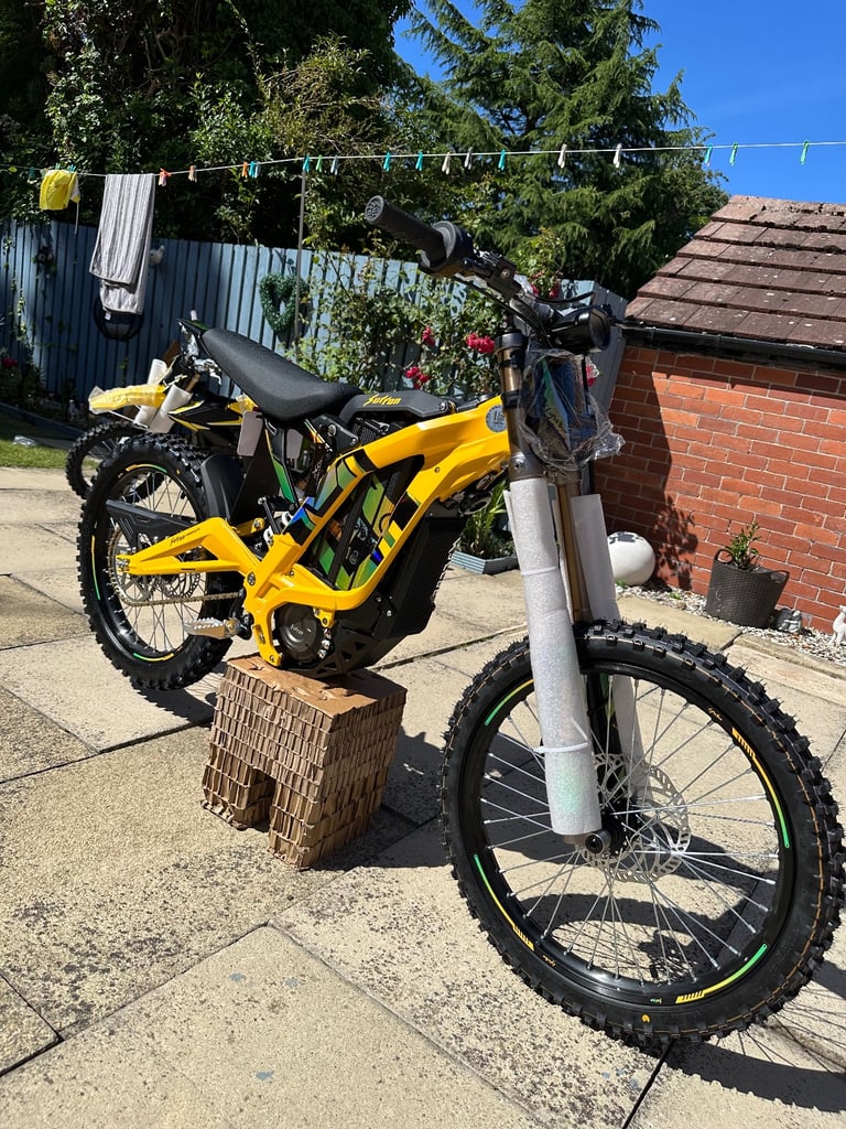 image for Sur Ron Surron Light Bee Electric Bike 2025 LBX Brand New Surron LBX Brand New 2025 Limited Rare