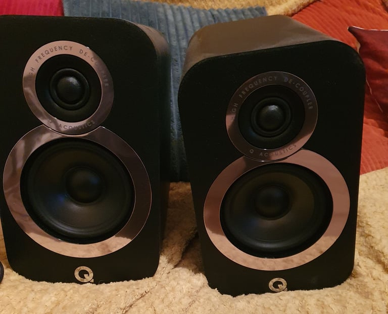Q ACOUSTIC 3010i SPEAKERS