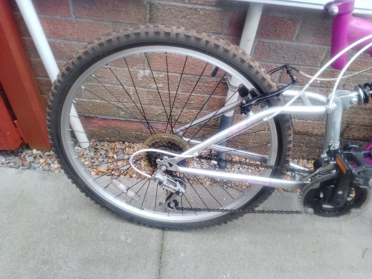 Ladies Universal Carina Dual Suspension Mountain Bike Bicycle