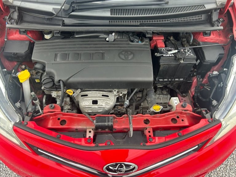 2013 Toyota Yaris 1.33 Dual VVT-i TR Hatchback 5dr Petrol Manual Euro 5 (101 ps) Hatchback Petrol...