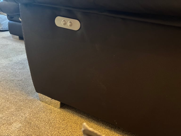 3 Seater Leather Power Recliner Sofa and Footstool Chaise/Corner