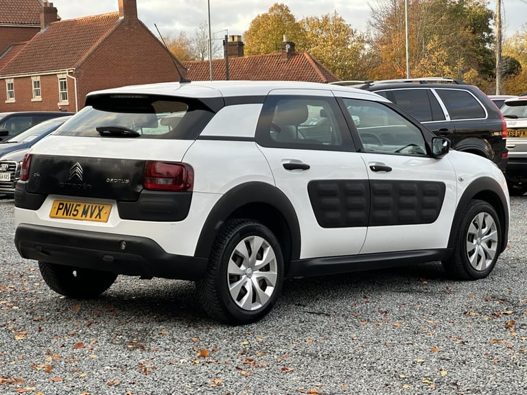 2015 Citroen C4 Cactus 1.6 Touch BlueHDI Diesel Manual 5 Door Hatchback White