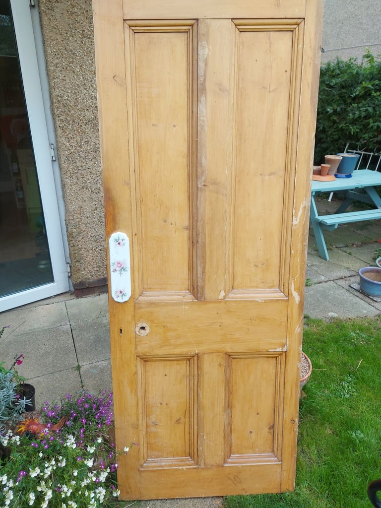 image for 5 Internal antique pine doors