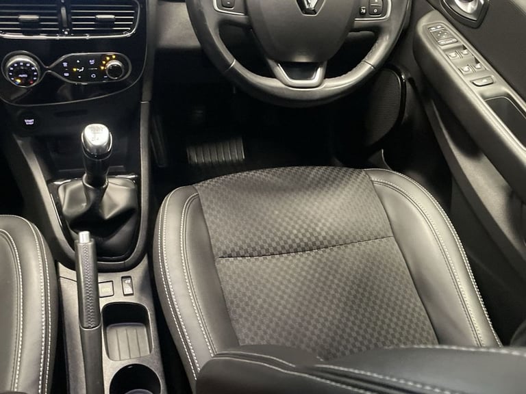 2018 68 RENAULT CLIO 0.9 TCE GT LINE HATCHBACK 5DR PETROL MANUAL EURO 6 (S/S) (9