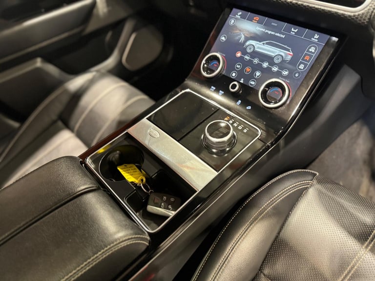 2018 Land Rover Range Rover Velar 3.0 SD6 V6 R-Dynamic SE Auto 4WD Euro 6 (s/s) 5dr ESTATE Diesel...