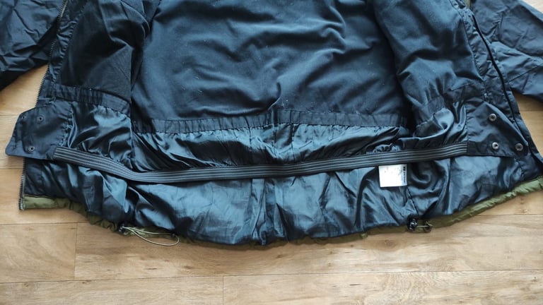 The Edge Insulated Waterproof Jacket [Mens Size M]
