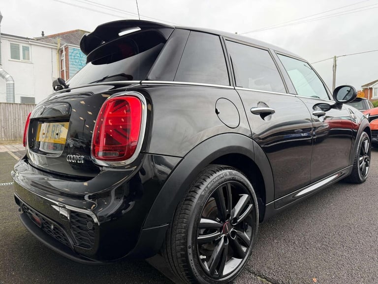 MINI HATCH 1.5 Cooper Sport Euro 6 (s/s) 5dr 2019