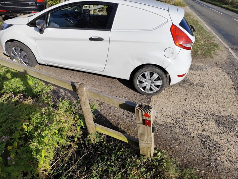 Ford, FIESTA, Car Derived Van, 2012, Manual, 1399 (cc)