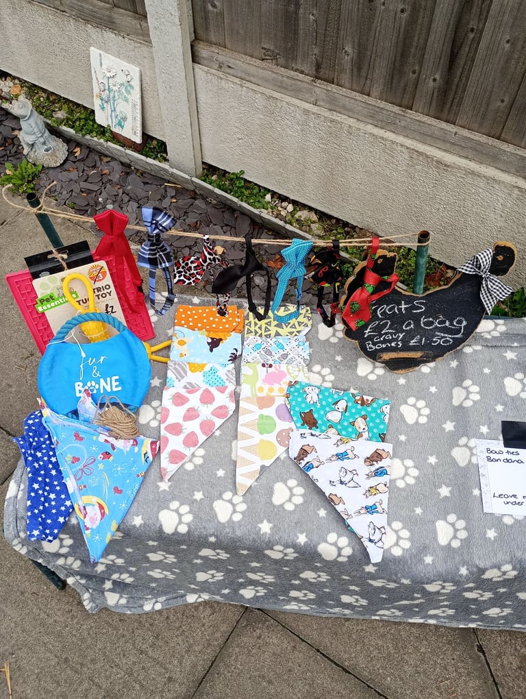 Natural dog treats/bandanas/bow ties CHARITY FUNDRAISER 