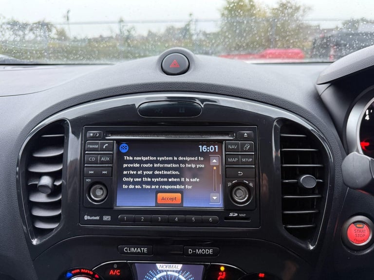 2011 Nissan Juke 1.6 Tekna Euro 5 5dr HATCHBACK Petrol Manual