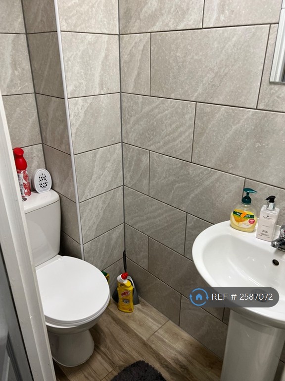 1 bedroom in Villiers Street, Coventry, CV2 (#2587072)