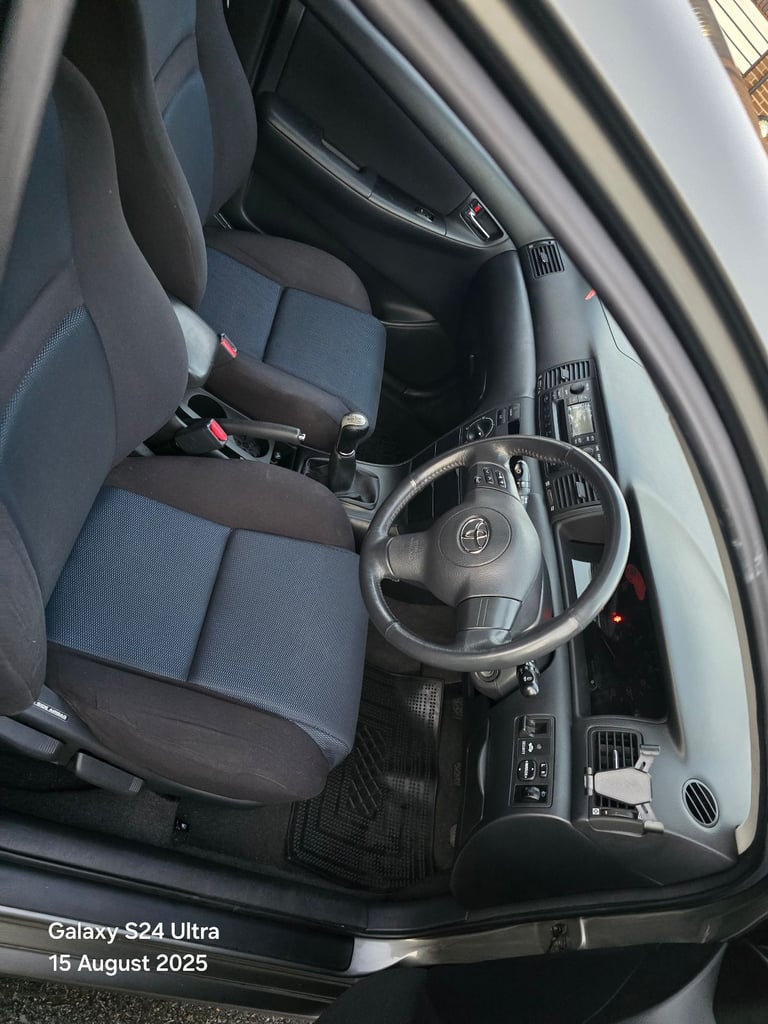 Toyota, COROLLA, Hatchback, 2005, Manual, 1598 (cc), 5 doors