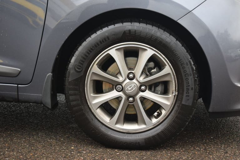 2014 Hyundai i10 1.2 Premium 5dr HATCHBACK PETROL Manual