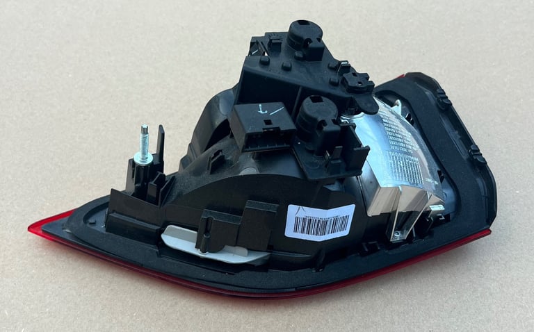 BMW 2 SERIES GRAN TOURER (F46) 2015-2023 - passenger left N/S Inner LED Tail Light 