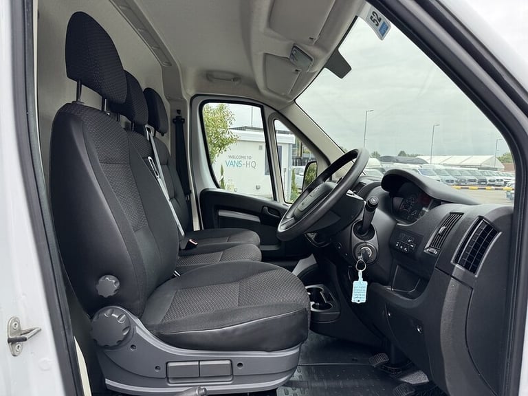 2024 Peugeot Boxer 2.2 BlueHDi H2 Professional Premium+ Van 140ps PANEL VAN DIESEL Manual