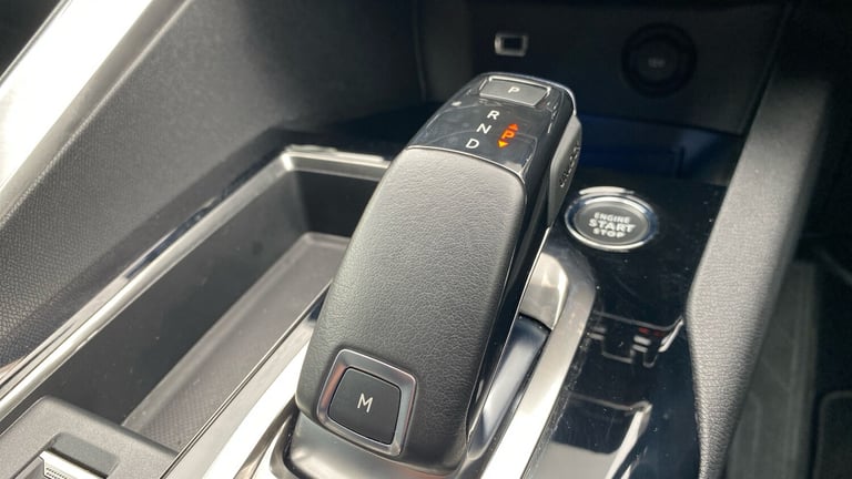 2022 Peugeot 3008 1.2 PureTech Allure Premium SUV 5dr Petrol EAT Euro 6 (s/s) (130 ps) SUV Petrol...