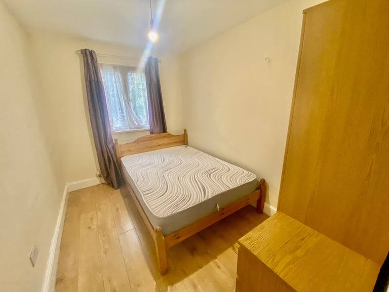 Double room for rent 