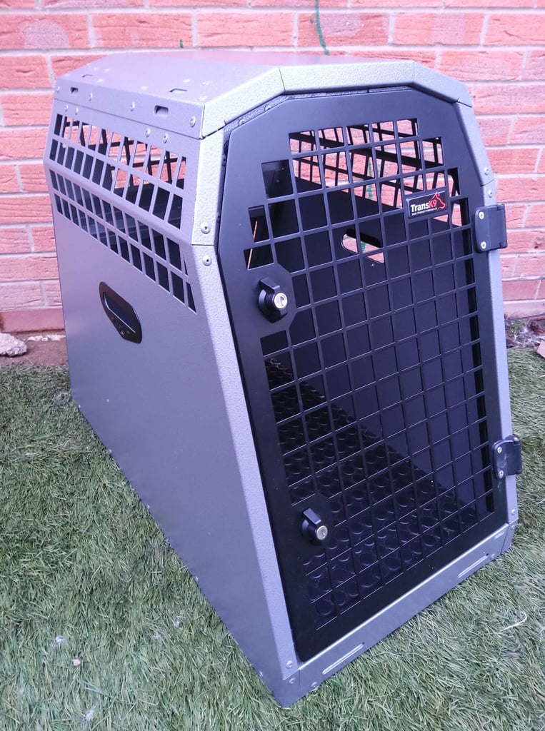 Trans K9 ( B40 - B41 - B44 - B45 ) Transport dog box (Lockable & Crash Tested) TransK9